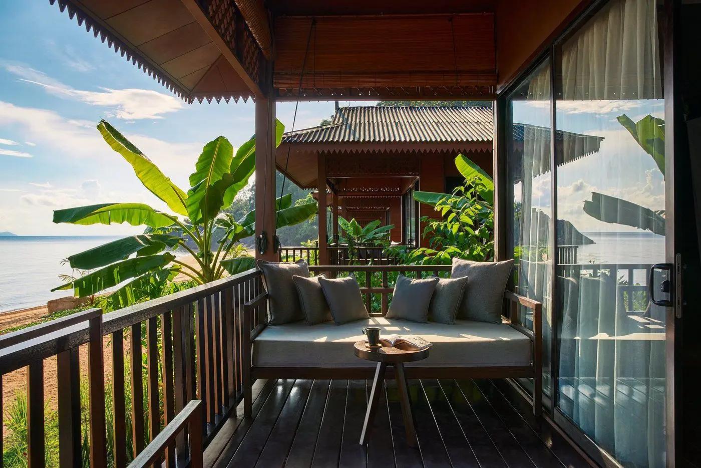 3D2N The Boathouse Tioman Island Free and Easy Package