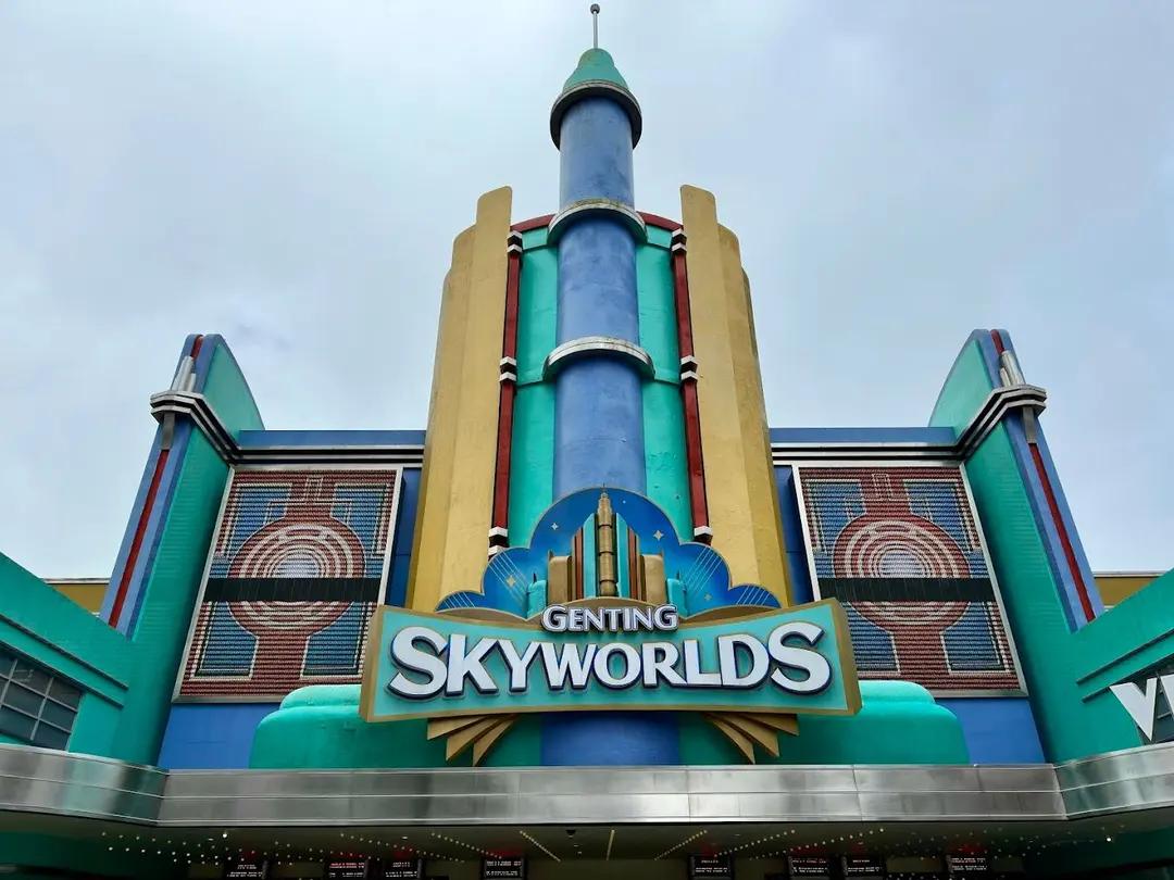 First World Hotel & SkyWorlds Theme Park