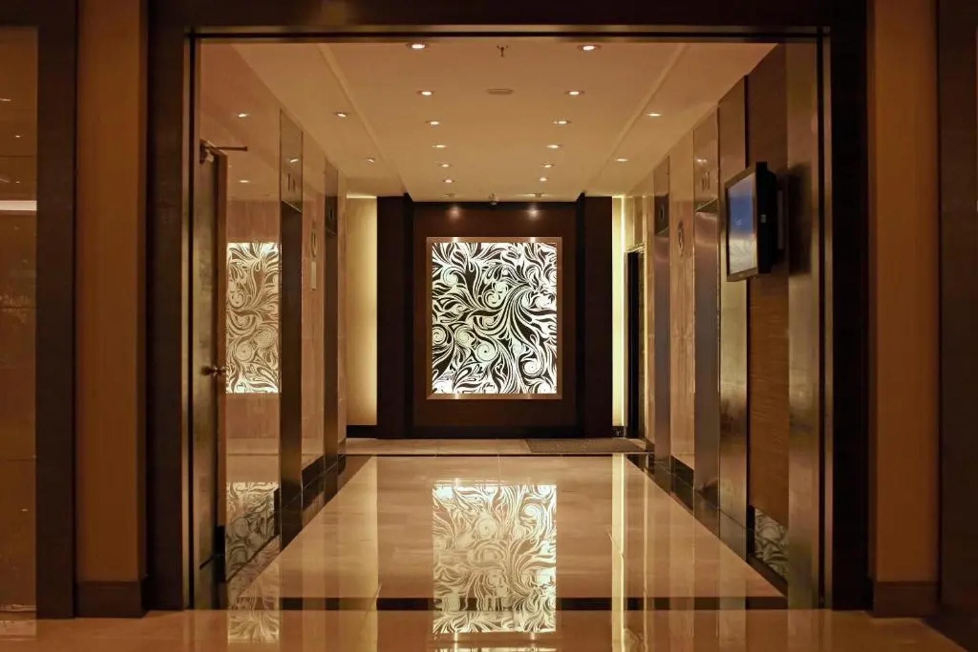 gallery-0