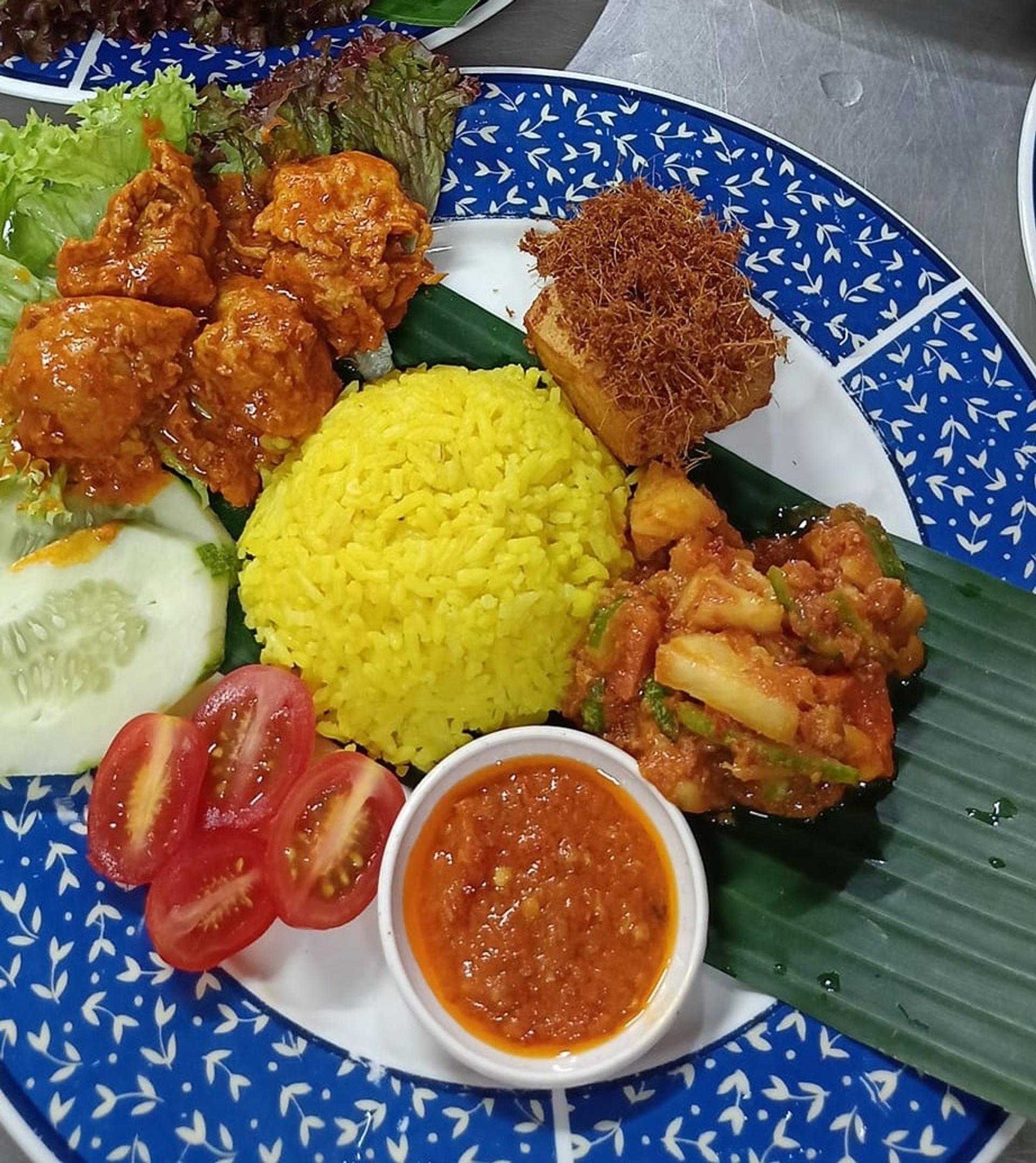 1-Day Balinese Charm + Fruits Farm Tour