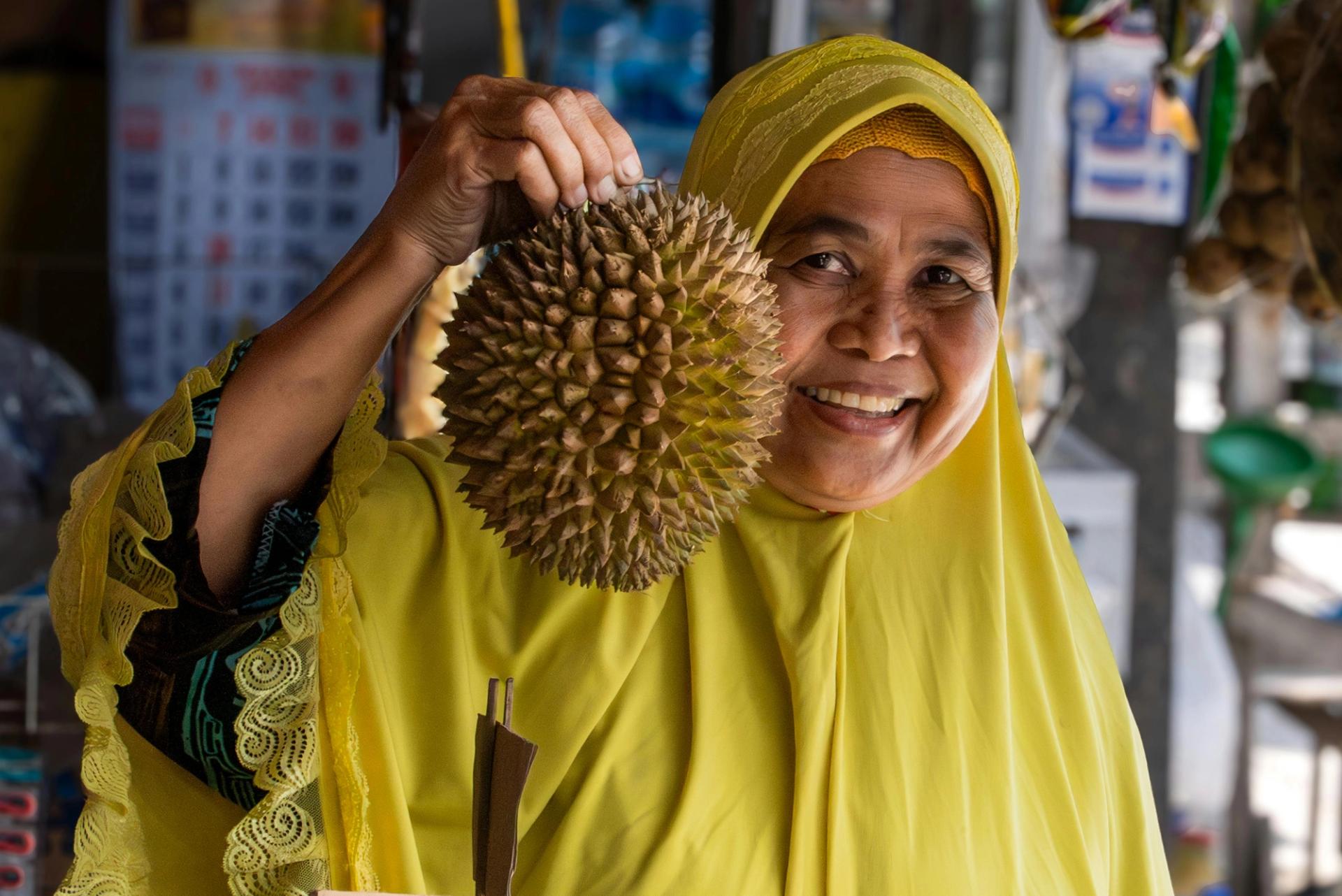 One Day JB Durian Tour | Musang King + Premium Durian